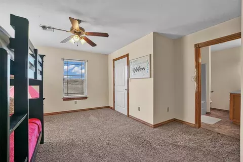 Bedroom - 20966 E County Road 155, Altus, OK 73521 photo 6 of 11
