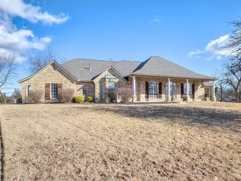 42 Rabbit Run Rd, Choctaw, OK 73020