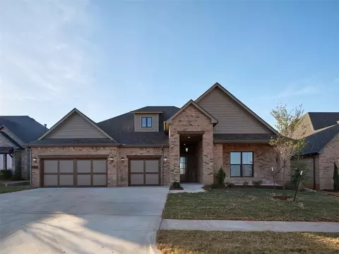 7808 NW 163rd St, Edmond, OK 73013
