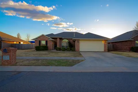 2218 Melody Dr, Edmond, OK 73012