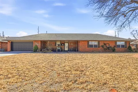 120 Mitchell Dr, Elk City, OK 73644