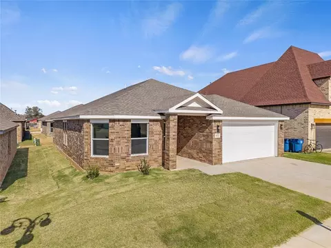 804 Venice Ct, Kingfisher, OK 73750