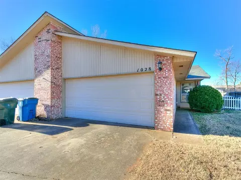 1028 Parkview St, Oklahoma City, OK 73110