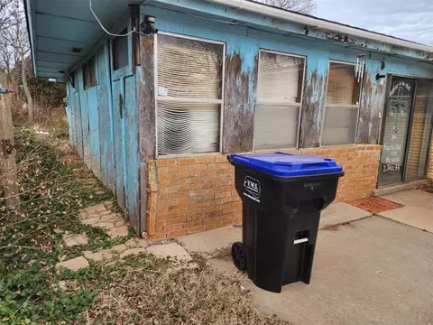 214 Pawnee Rd, Burns Flat, OK 73624 photo 2