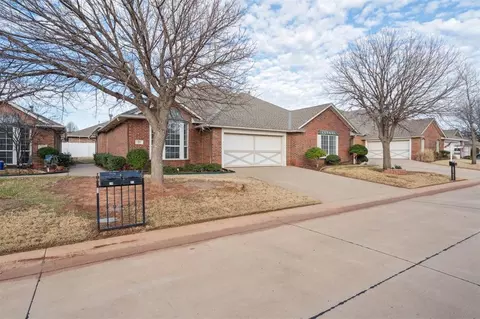 25 Red Admiral Way, Edmond, OK 73013