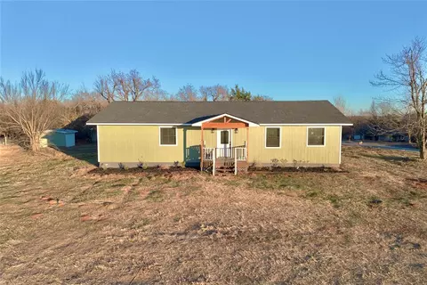 9710 Hillcrest Dr, Edmond, OK 73025