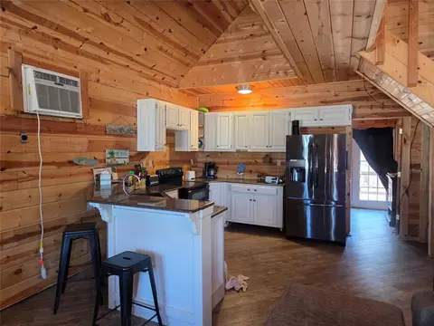 Kitchen - 159 Sterling Loop Rd, Sulphur, OK 73086 photo 2 of 5