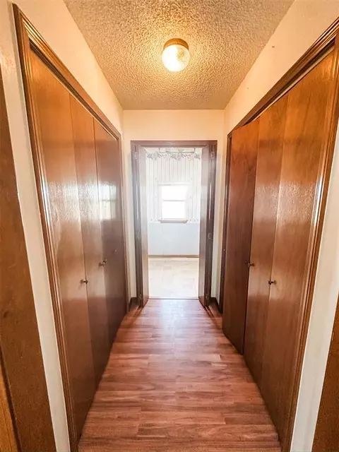 Entry Way - 40001 Us Highway 281 Hwy, Apache, OK 73006 photo 2 of 2