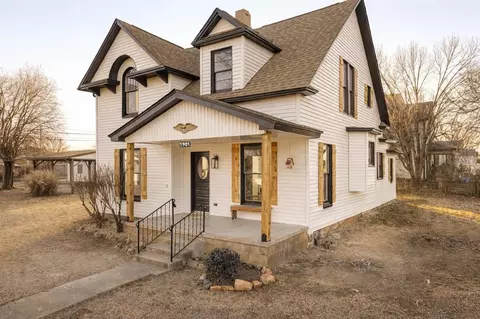 1901 W Cleveland Ave, Guthrie, OK 73044