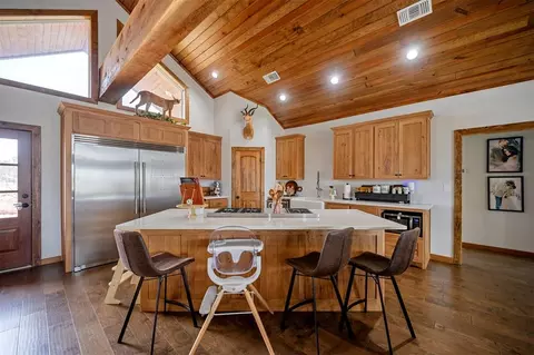 Kitchen - 2539 Rhoden Rd, Broken Bow, OK 74728 photo 2 of 4
