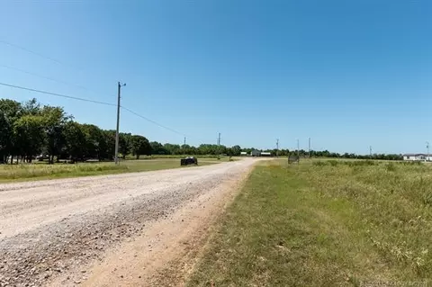 106355 S Quail Valley Dr, Mcloud, OK 74851 photo 10