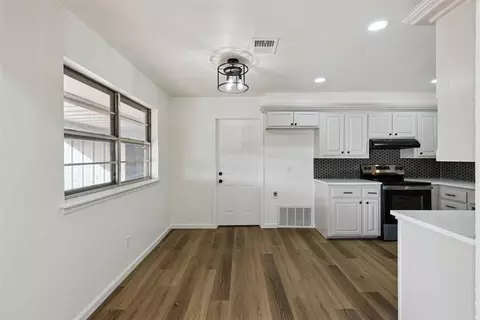 Other - 909 Highlander Dr, Moore, OK 73160 photo 3 of 7