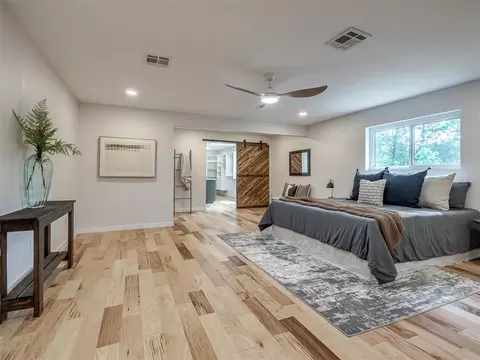 8750 Hartman Dr, Noble, OK 73068