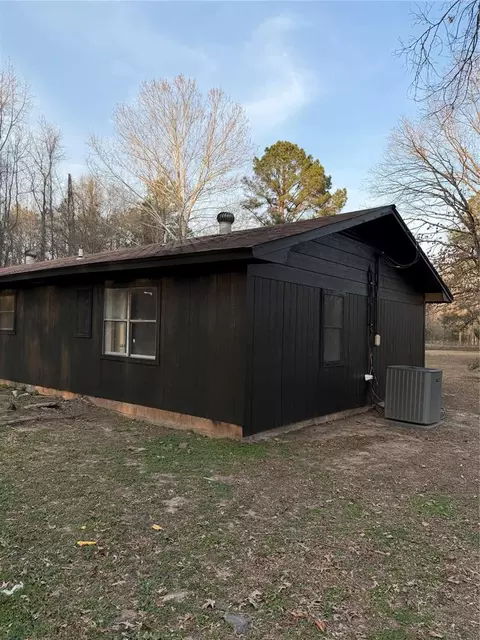 Exterior - 1154 St Marks Loop, Idabel, OK 74745 photo 3 of 5