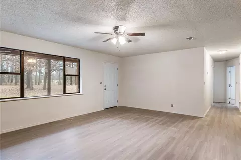 Living - 1154 St Marks Loop, Idabel, OK 74745 photo 3 of 3