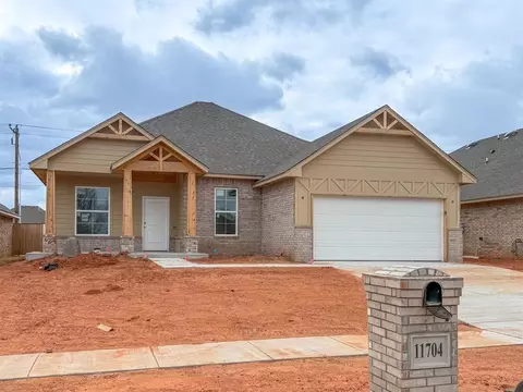 11704 SW 15th Ter, Yukon, OK 73099