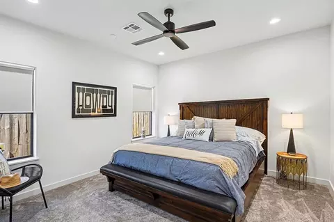 Bedroom - 622 E Gray St, Norman, OK 73071 photo 2 of 6