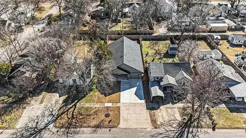 View/Area - 622 E Gray St, Norman, OK 73071 photo 1 of 3
