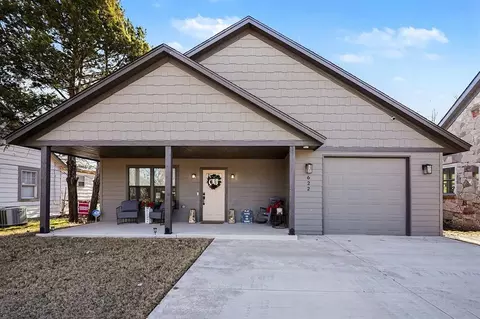 Exterior - 622 E Gray St, Norman, OK 73071 photo 4 of 9