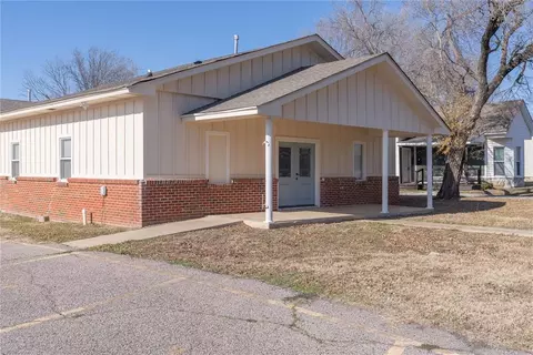 700 N Tucker Ave, Shawnee, OK 74801