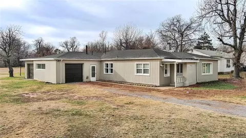 9016 NE 19th St, Oklahoma City, OK 73141