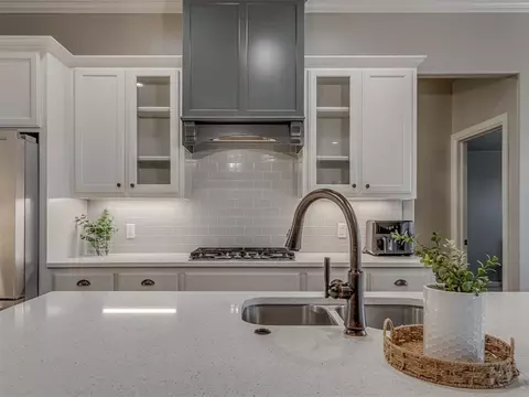 509 Carlow Way, Yukon, OK 73099