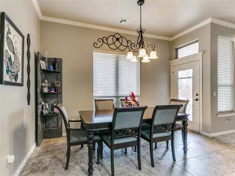 4605 E Pikeys Trl, Tuttle, OK 73089 photo 8