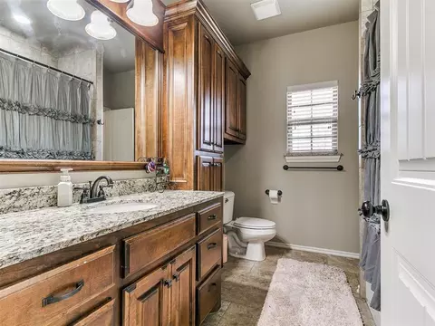 4605 E Pikeys Trl, Tuttle, OK 73089 photo 14