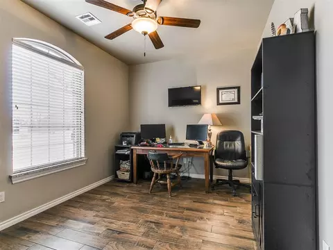 4605 E Pikeys Trl, Tuttle, OK 73089 photo 23