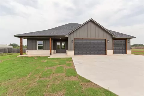 41364 Hazel Dell Rd, Shawnee, OK 74804