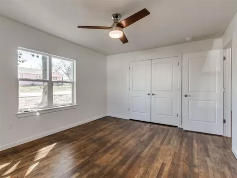 Bedroom - 20831 Navarre, Harrah, OK 73045 photo 3 of 8