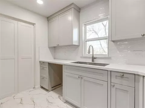Other - 20831 Navarre, Harrah, OK 73045 photo 2 of 7