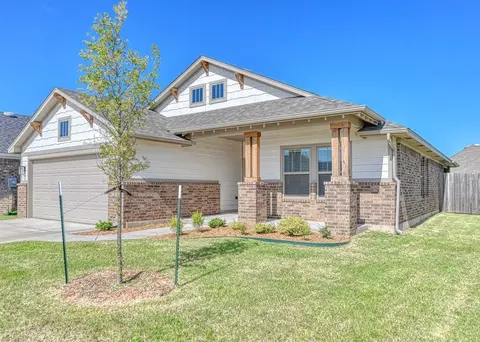 624 Caladium Dr, Yukon, OK 73099