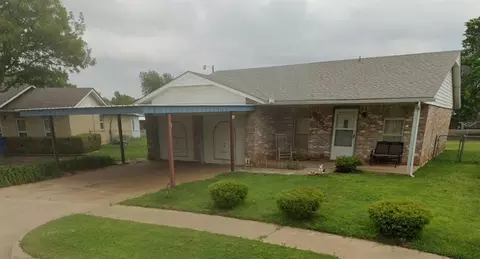 626 S Shepherd Dr, Mustang, OK 73064