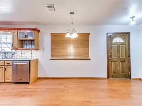Entry Way - 36701 Timber Rd, Shawnee, OK 74804 photo 3 of 3