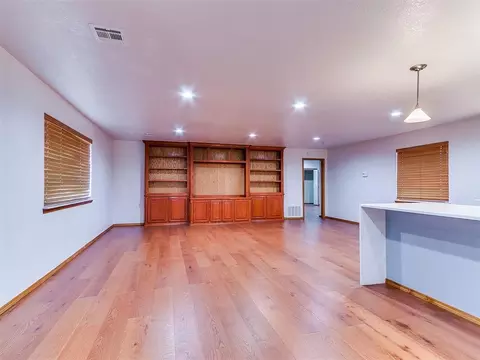 Living - 36701 Timber Rd, Shawnee, OK 74804 photo 3 of 5