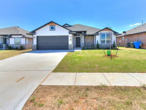 3922 Caraway Ln, Norman, OK 73026