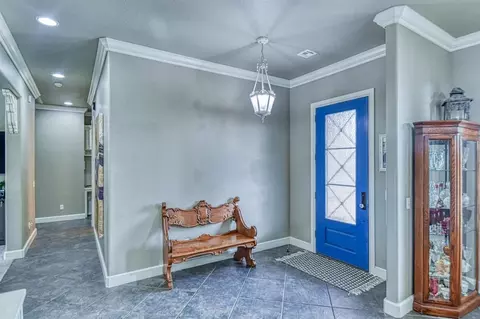 Entry Way - 2233 War Eagle Ln, Yukon, OK 73099 photo 1 of 3