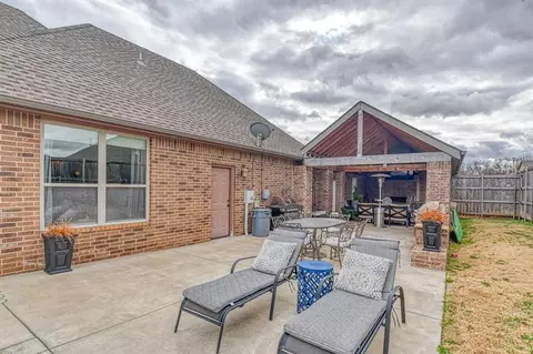 Other - 2233 War Eagle Ln, Yukon, OK 73099 photo 12 of 14