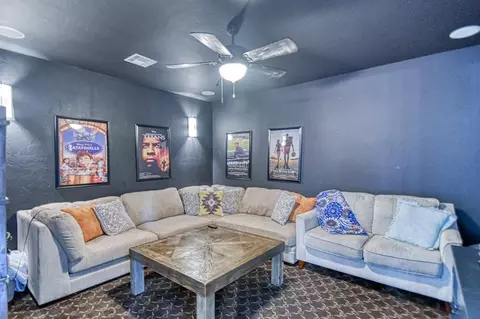 Living - 2233 War Eagle Ln, Yukon, OK 73099 photo 6 of 6