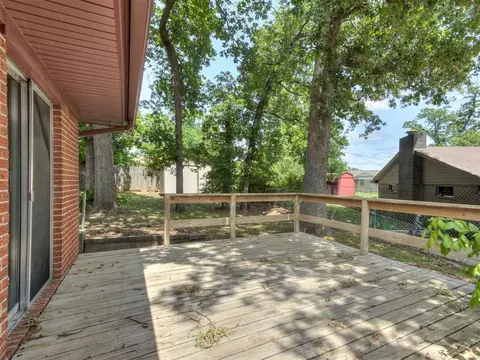 Exterior - 20851 Silver St, Harrah, OK 73045 photo 4 of 5