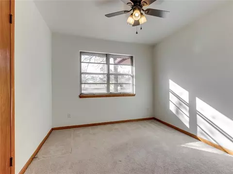 Bedroom - 20851 Silver St, Harrah, OK 73045 photo 5 of 6