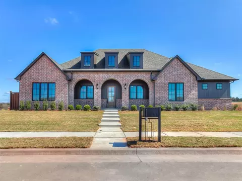 3200 Gold Finch Dr, Edmond, OK 73012