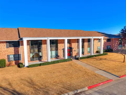 2529 NW 62nd St #128, Oklahoma City, OK 73112