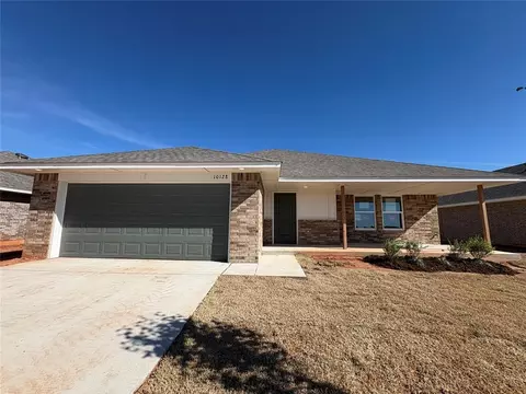 3128 Pennington St, Harrah, OK 73045