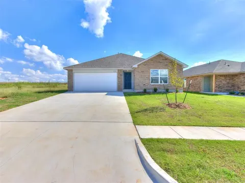 1776 SE 20th St, Newcastle, OK 73065