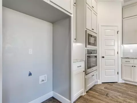 2901 Summit Hollow Cir, Norman, OK 73071 photo 17