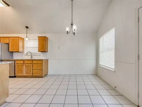 Dining - 1925 E View Dr, Norman, OK 73071 photo 1 of 1