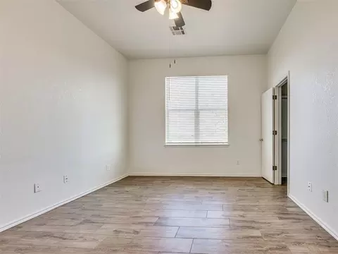 Bedroom - 1925 E View Dr, Norman, OK 73071 photo 1 of 5