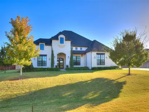 2300 NW 220th Ter, Edmond, OK 73025